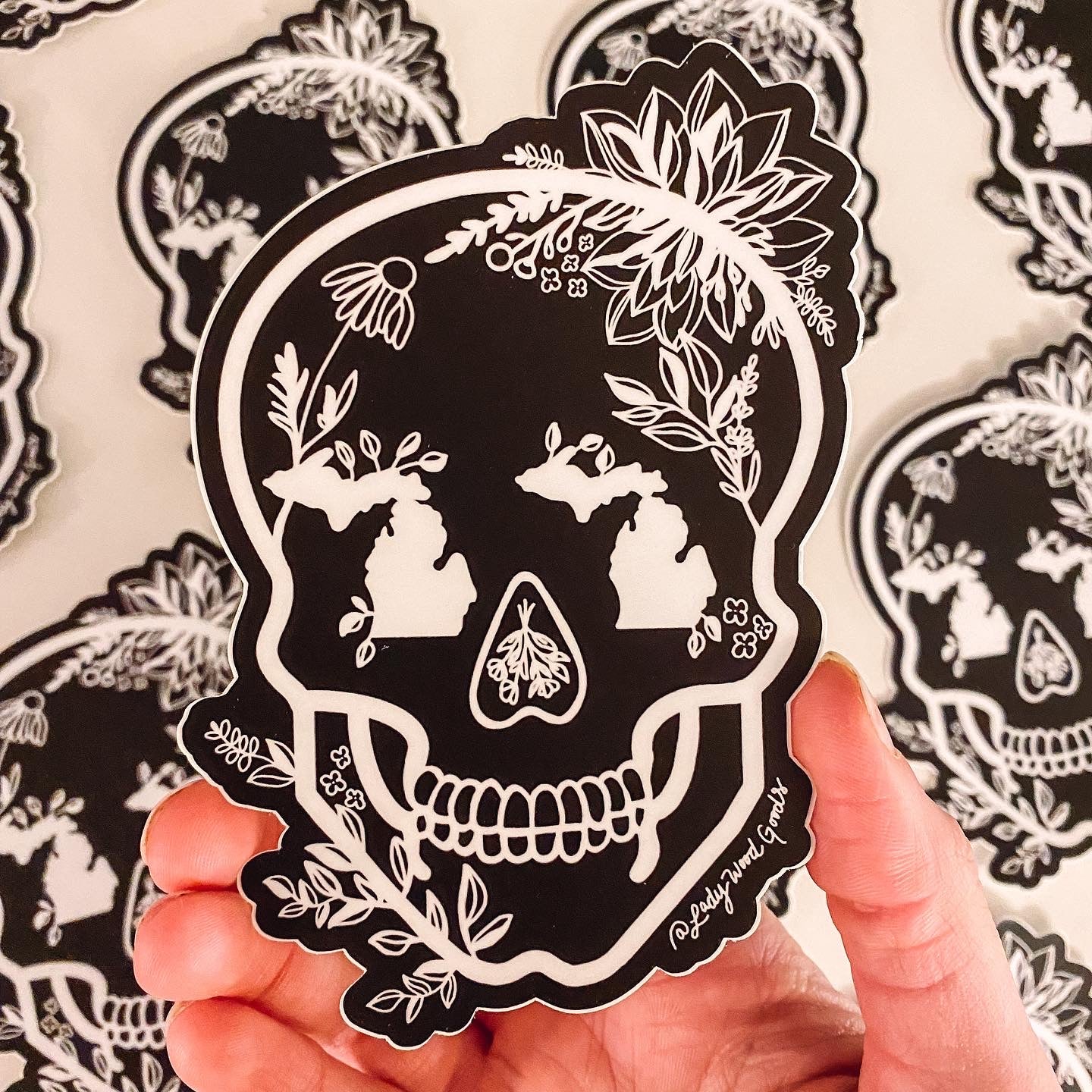 Black + White Mi Skull sticker