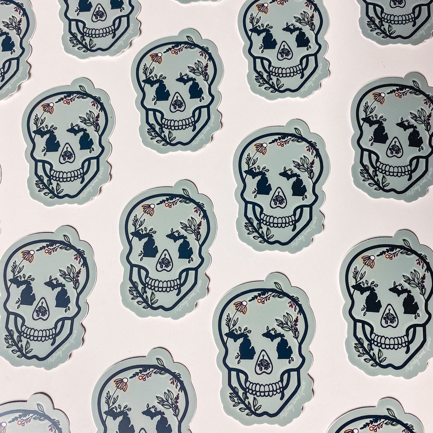 Mini garden skull sticker