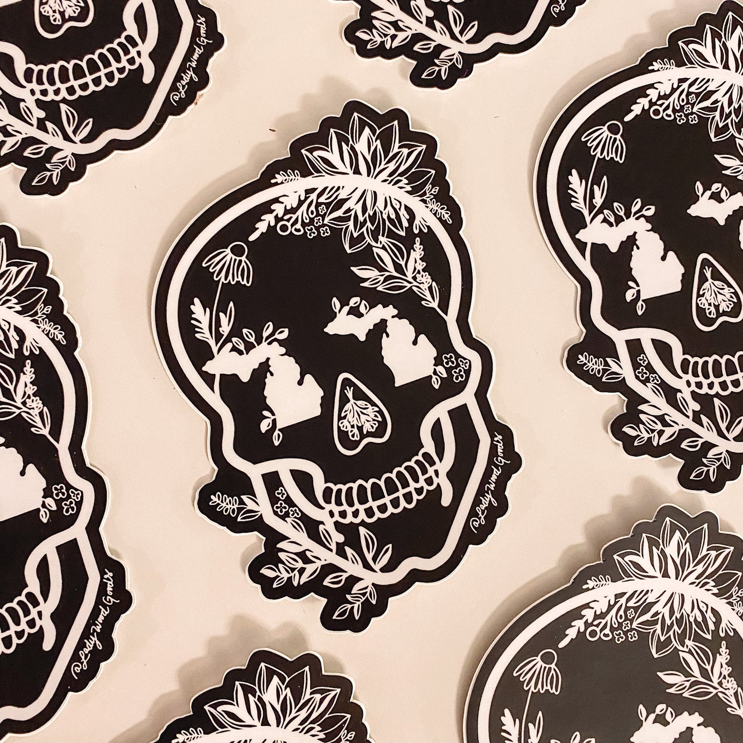 Black + White Mi Skull sticker